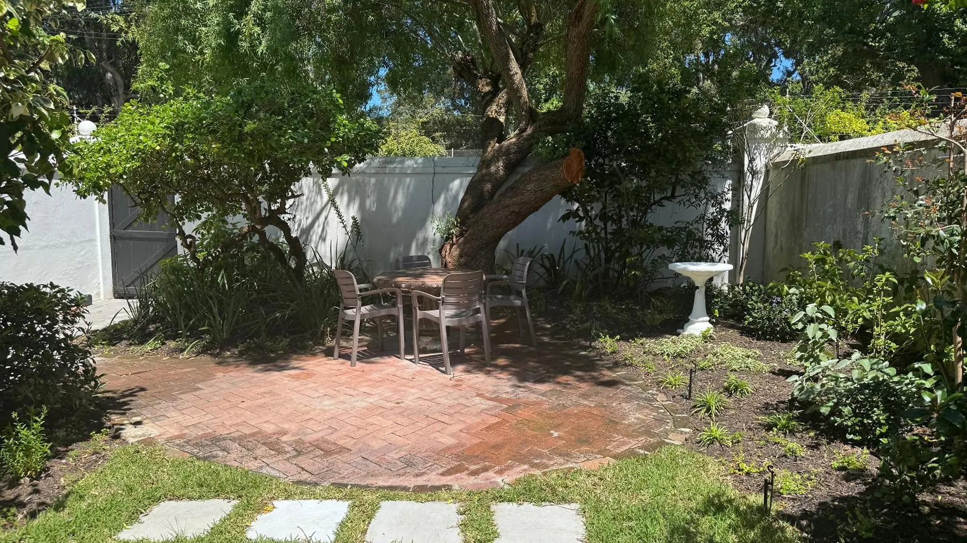 Apartment Falcon House Cape Town
